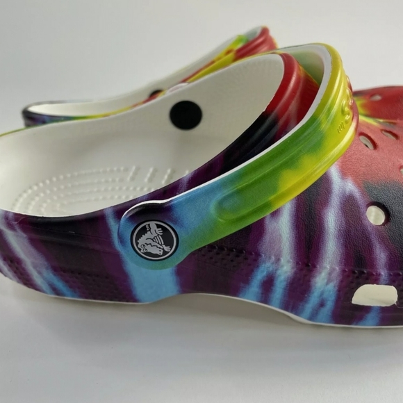 Crocs Clog Size 7 Tie Dye Women Classic Graphic New Sandals 205453 90H - Picture 3 of 8
